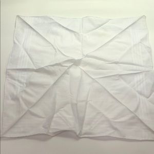 17 x 17 shear white pocket square; good condition